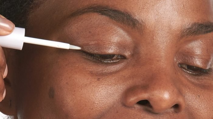 What Does Lash Serum Do & How Do You Apply It?